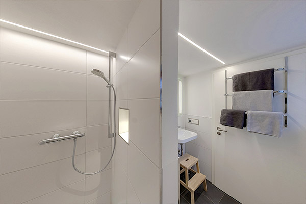 Bad im nahegelegenen Haupthaus